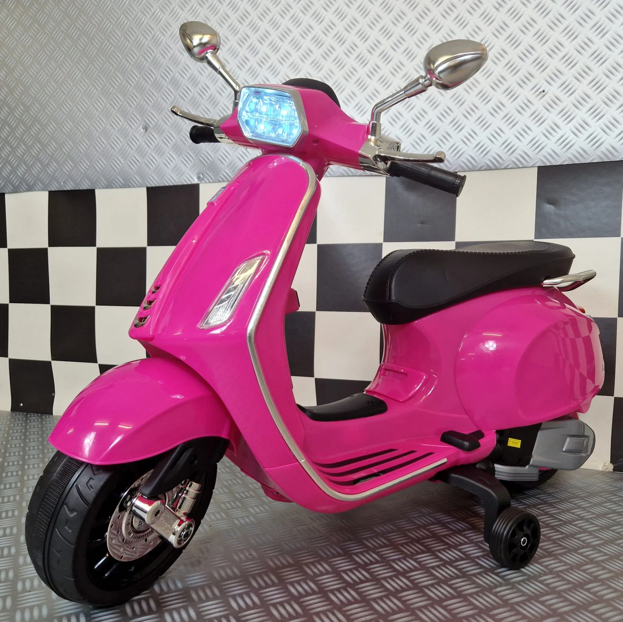 VESPA SPRINT 12 VOLTIOS INFANTIL, rosa-pink - KI4VESPASPRINT-pink